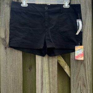 Closet Candy black shorts